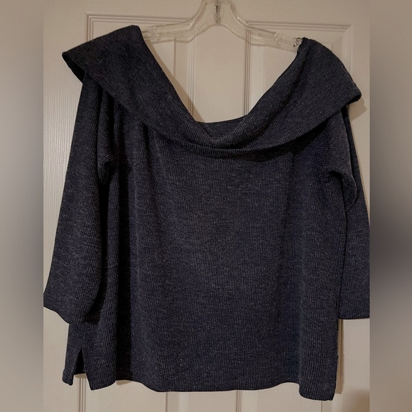 NWT Lane Bryant Off Shoulder Sweater - 22/24 - Picture 3 of 3
